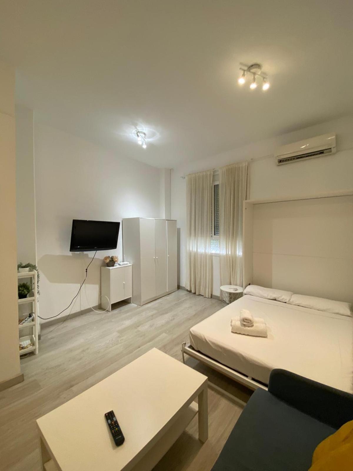 Estupendo Estudio Al Lado De Plaza La Merced มาลากา ภายนอก รูปภาพ